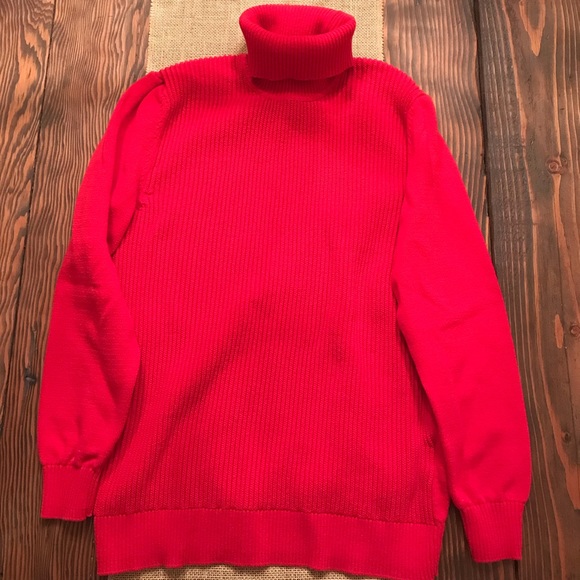 club room turtleneck